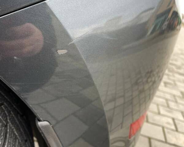 Серый Шкода Фабия, объемом двигателя 1.6 л и пробегом 29 тыс. км за 14500 $, фото 9 на Automoto.ua