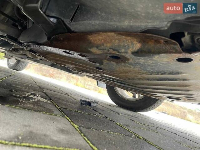 Серый Шкода Фабия, объемом двигателя 1.6 л и пробегом 29 тыс. км за 14500 $, фото 30 на Automoto.ua