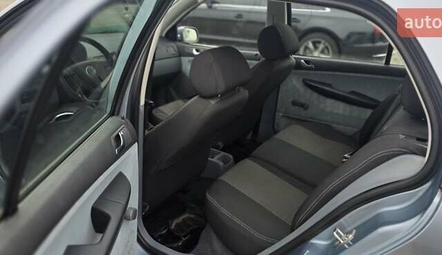 Сірий Шкода Фабія, об'ємом двигуна 1.9 л та пробігом 472 тис. км за 4200 $, фото 19 на Automoto.ua