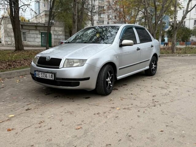 Серый Шкода Фабия, объемом двигателя 1.4 л и пробегом 215 тыс. км за 3300 $, фото 1 на Automoto.ua