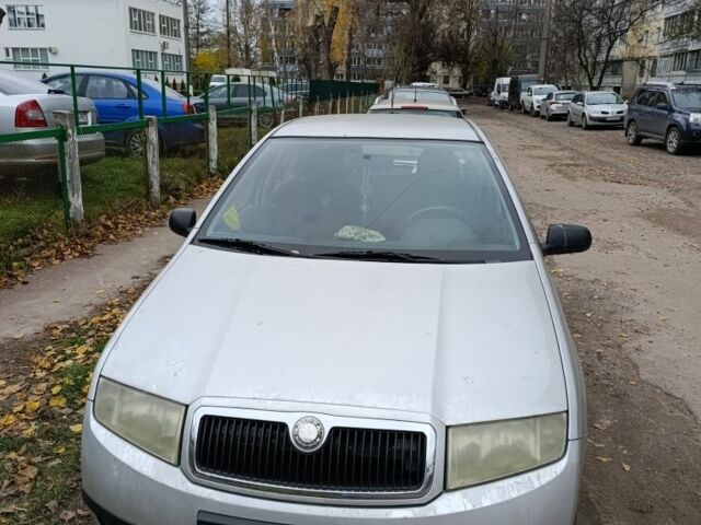 Серый Шкода Фабия, объемом двигателя 1.4 л и пробегом 288 тыс. км за 1888 $, фото 5 на Automoto.ua