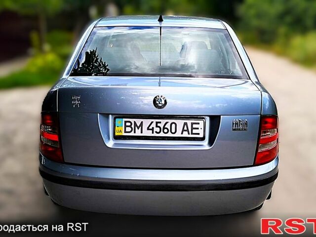 Серый Шкода Фабия, объемом двигателя 1.4 л и пробегом 86 тыс. км за 3900 $, фото 4 на Automoto.ua