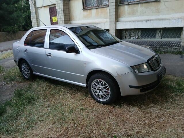 Сірий Шкода Фабія, об'ємом двигуна 1.4 л та пробігом 260 тис. км за 3450 $, фото 7 на Automoto.ua