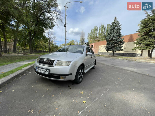 Сірий Шкода Фабія, об'ємом двигуна 1.4 л та пробігом 191 тис. км за 3600 $, фото 1 на Automoto.ua