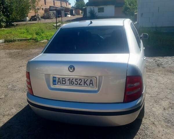 Серый Шкода Фабия, объемом двигателя 1.4 л и пробегом 179 тыс. км за 4000 $, фото 4 на Automoto.ua