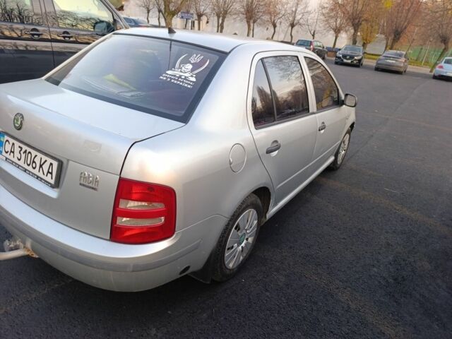 Серый Шкода Фабия, объемом двигателя 1.4 л и пробегом 288 тыс. км за 1888 $, фото 11 на Automoto.ua