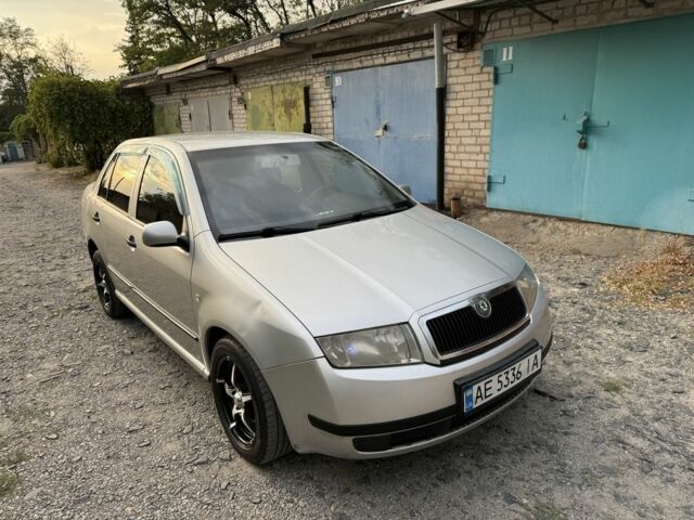 Сірий Шкода Фабія, об'ємом двигуна 1.4 л та пробігом 215 тис. км за 3700 $, фото 3 на Automoto.ua