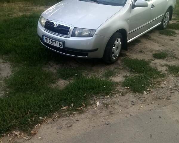 Серый Шкода Фабия, объемом двигателя 1.39 л и пробегом 226 тыс. км за 3550 $, фото 15 на Automoto.ua