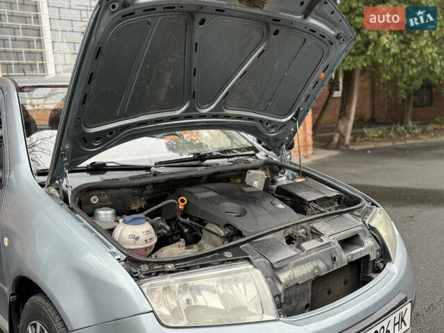 Сірий Шкода Фабія, об'ємом двигуна 1.2 л та пробігом 170 тис. км за 3000 $, фото 10 на Automoto.ua
