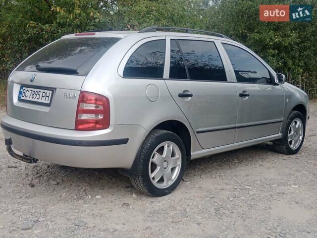 Сірий Шкода Фабія, об'ємом двигуна 1.39 л та пробігом 203 тис. км за 4200 $, фото 10 на Automoto.ua