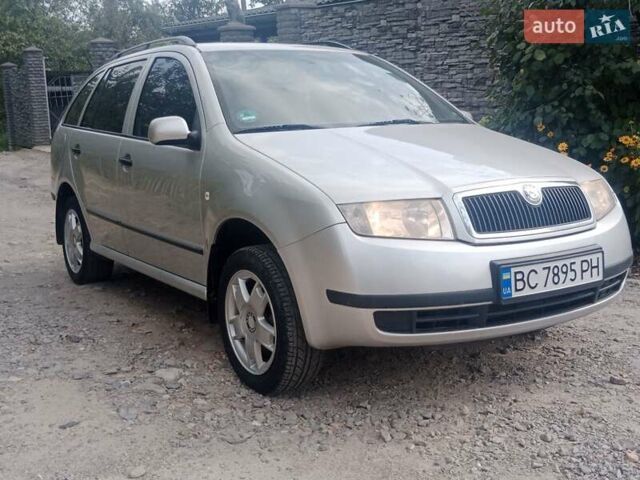 Сірий Шкода Фабія, об'ємом двигуна 1.39 л та пробігом 203 тис. км за 4200 $, фото 8 на Automoto.ua