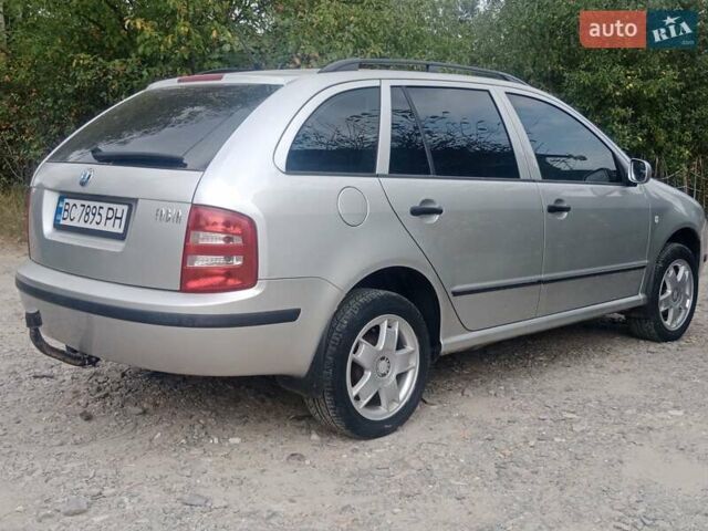 Сірий Шкода Фабія, об'ємом двигуна 1.39 л та пробігом 203 тис. км за 4200 $, фото 13 на Automoto.ua