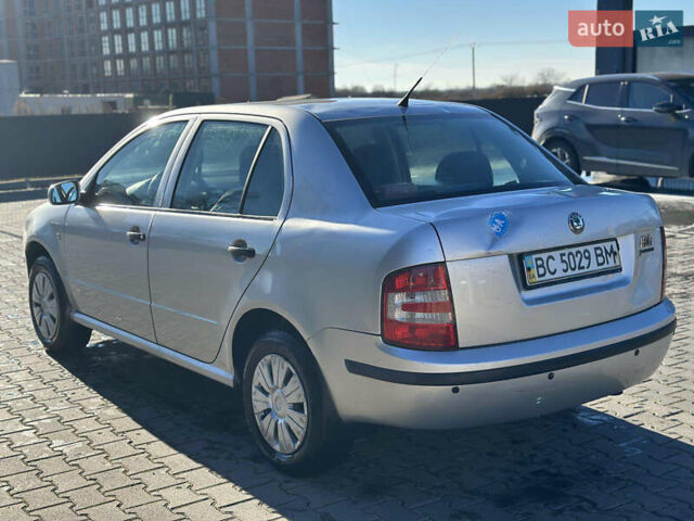 Серый Шкода Фабия, объемом двигателя 1.4 л и пробегом 246 тыс. км за 2950 $, фото 6 на Automoto.ua