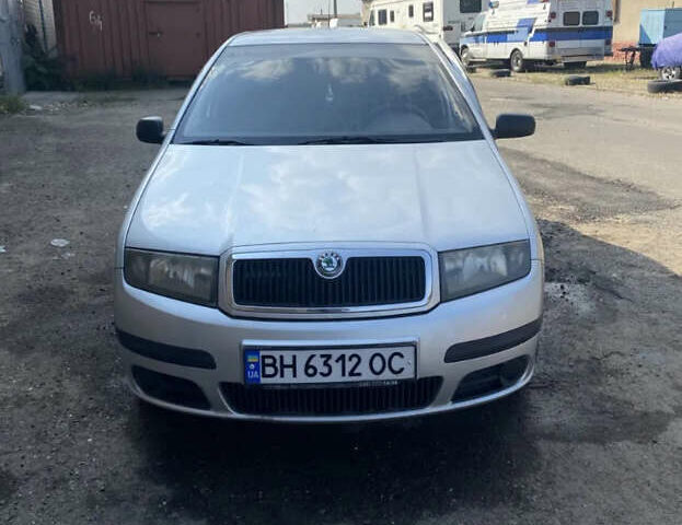 Серый Шкода Фабия, объемом двигателя 1.2 л и пробегом 316 тыс. км за 2900 $, фото 6 на Automoto.ua