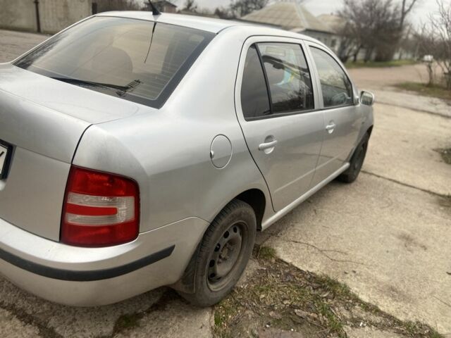 Серый Шкода Фабия, объемом двигателя 1.2 л и пробегом 195 тыс. км за 2850 $, фото 4 на Automoto.ua