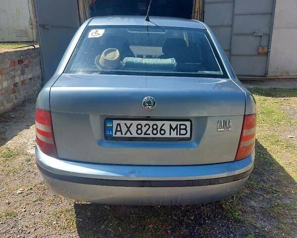 Серый Шкода Фабия, объемом двигателя 1.2 л и пробегом 178 тыс. км за 3300 $, фото 6 на Automoto.ua