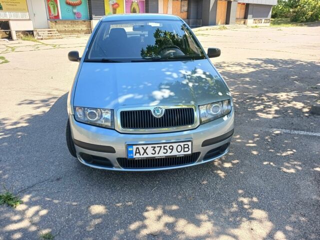 Серый Шкода Фабия, объемом двигателя 1.2 л и пробегом 246 тыс. км за 3100 $, фото 10 на Automoto.ua