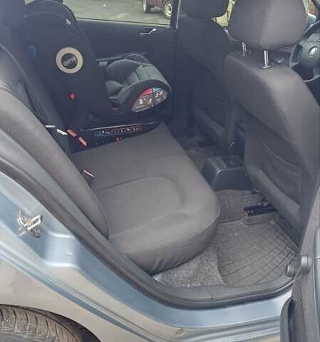 Серый Шкода Фабия, объемом двигателя 1.4 л и пробегом 239 тыс. км за 3900 $, фото 13 на Automoto.ua