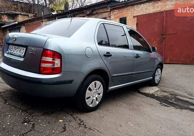 Серый Шкода Фабия, объемом двигателя 1.4 л и пробегом 239 тыс. км за 3900 $, фото 8 на Automoto.ua