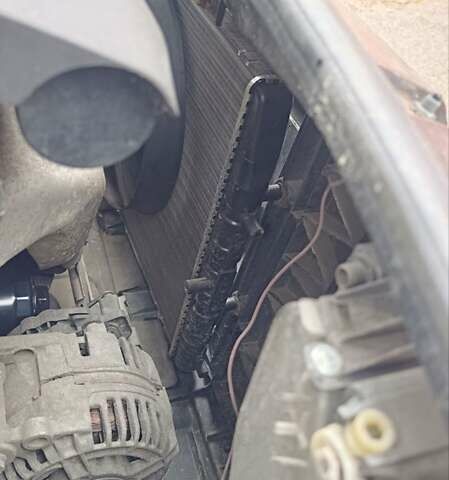 Серый Шкода Фабия, объемом двигателя 1.4 л и пробегом 239 тыс. км за 3900 $, фото 17 на Automoto.ua