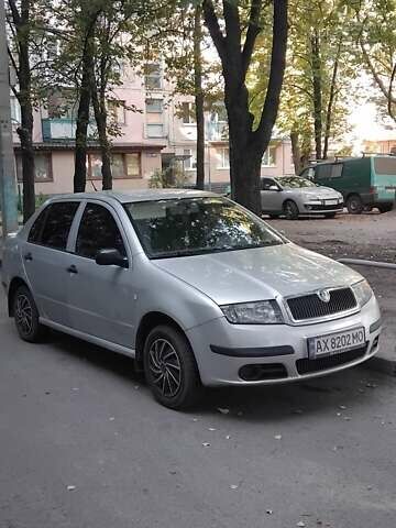 Серый Шкода Фабия, объемом двигателя 1.2 л и пробегом 207 тыс. км за 2999 $, фото 3 на Automoto.ua