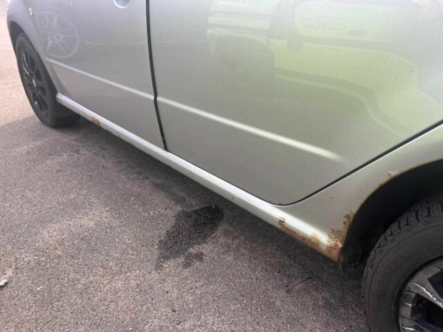 Сірий Шкода Фабія, об'ємом двигуна 1.2 л та пробігом 289 тис. км за 2400 $, фото 7 на Automoto.ua