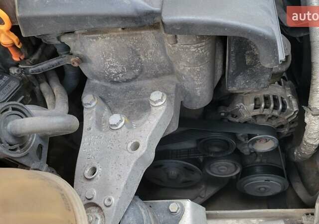 Серый Шкода Фабия, объемом двигателя 1.2 л и пробегом 220 тыс. км за 3300 $, фото 16 на Automoto.ua