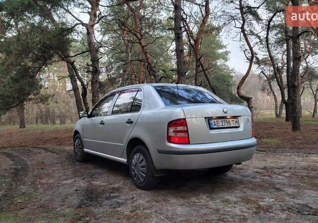 Серый Шкода Фабия, объемом двигателя 1.2 л и пробегом 220 тыс. км за 3300 $, фото 10 на Automoto.ua