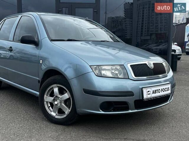Шкода Фабия 2006 в Киеве на Automoto.ua Серый Шкода Фабия, объемом двигателя 1.2 л и пробегом 230 тыс. км за 4790 $, фото 1 на Automoto.ua