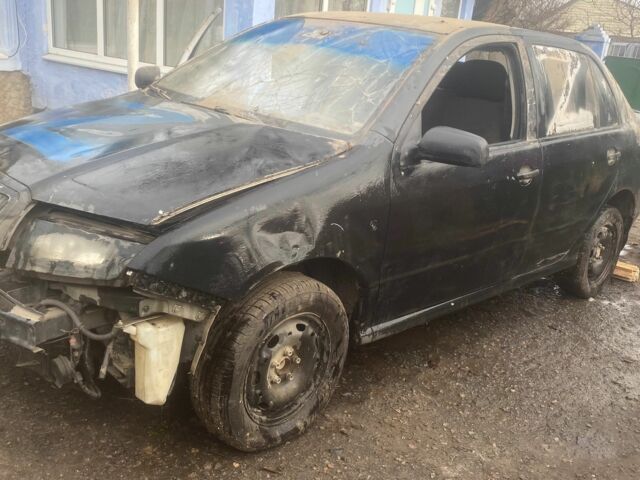 Серый Шкода Фабия, объемом двигателя 0 л и пробегом 149 тыс. км за 800 $, фото 1 на Automoto.ua