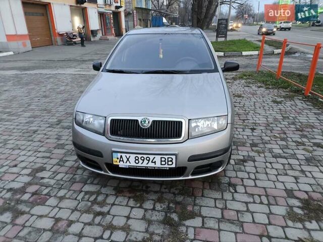 Серый Шкода Фабия, объемом двигателя 1.2 л и пробегом 48 тыс. км за 5300 $, фото 13 на Automoto.ua