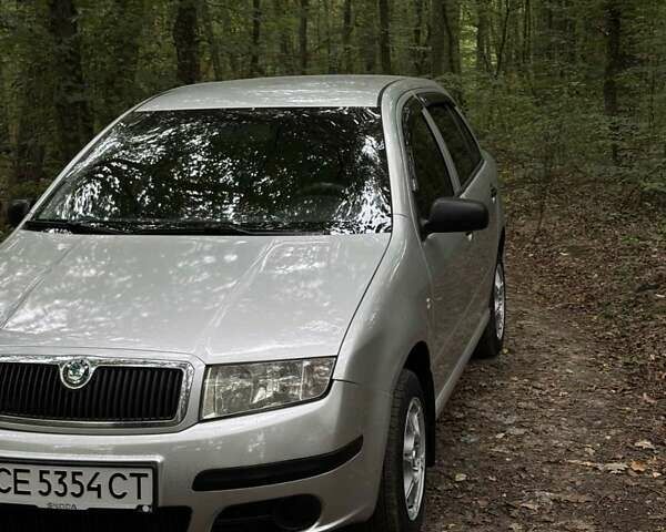 Сірий Шкода Фабія, об'ємом двигуна 1.2 л та пробігом 170 тис. км за 3800 $, фото 1 на Automoto.ua