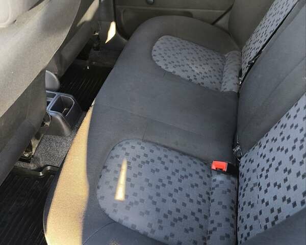 Серый Шкода Фабия, объемом двигателя 1.2 л и пробегом 48 тыс. км за 5300 $, фото 38 на Automoto.ua