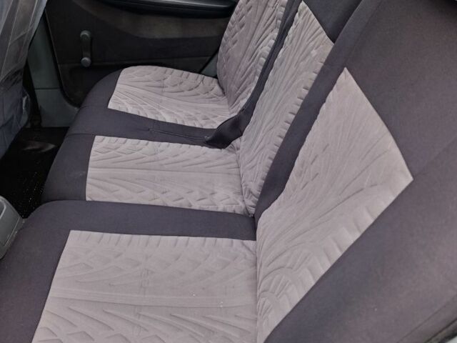 Сірий Шкода Фабія, об'ємом двигуна 0 л та пробігом 278 тис. км за 3700 $, фото 4 на Automoto.ua