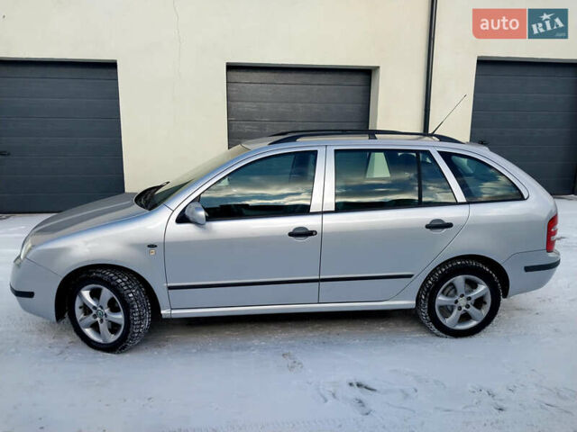 Сірий Шкода Фабія, об'ємом двигуна 1.39 л та пробігом 253 тис. км за 3570 $, фото 6 на Automoto.ua