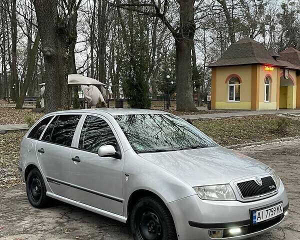 Сірий Шкода Фабія, об'ємом двигуна 1.39 л та пробігом 180 тис. км за 4300 $, фото 10 на Automoto.ua