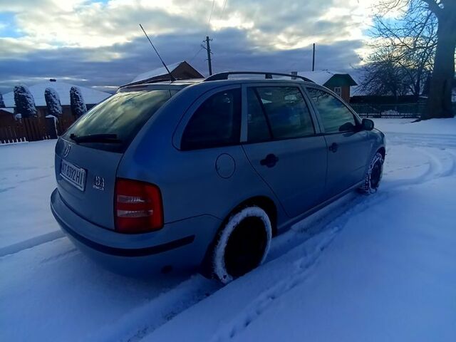 Сірий Шкода Фабія, об'ємом двигуна 1.4 л та пробігом 225 тис. км за 3900 $, фото 4 на Automoto.ua