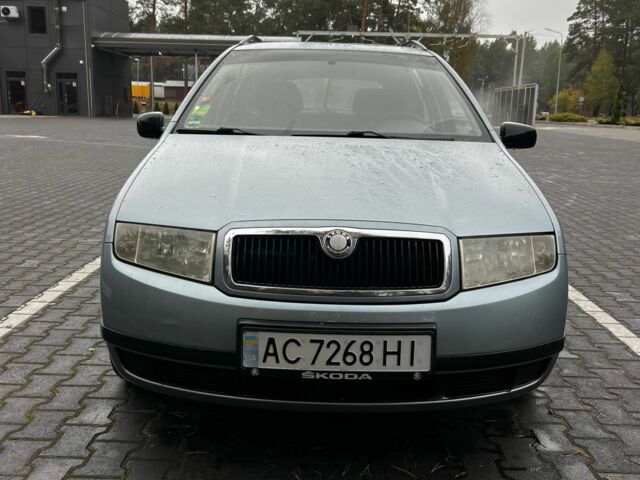 Серый Шкода Фабия, объемом двигателя 1.4 л и пробегом 315 тыс. км за 3500 $, фото 5 на Automoto.ua