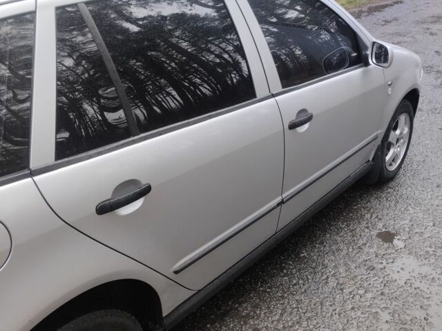 Сірий Шкода Фабія, об'ємом двигуна 1.4 л та пробігом 219 тис. км за 3350 $, фото 6 на Automoto.ua