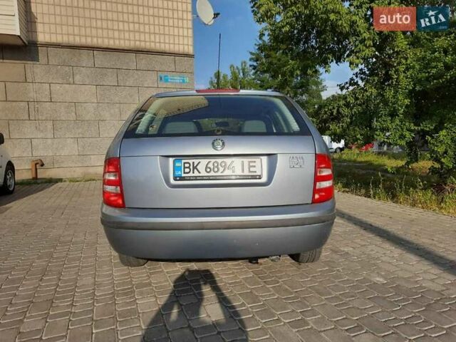 Сірий Шкода Фабія, об'ємом двигуна 1.39 л та пробігом 141 тис. км за 4999 $, фото 8 на Automoto.ua