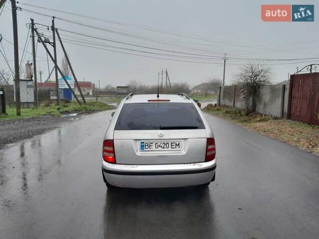 Серый Шкода Фабия, объемом двигателя 1.39 л и пробегом 250 тыс. км за 2200 $, фото 3 на Automoto.ua