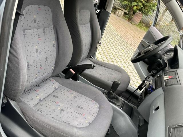 Сірий Шкода Фабія, об'ємом двигуна 1.4 л та пробігом 295 тис. км за 2900 $, фото 11 на Automoto.ua