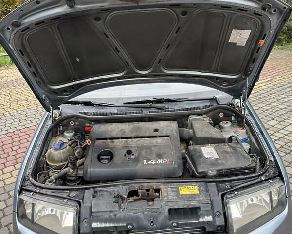 Серый Шкода Фабия, объемом двигателя 1.4 л и пробегом 295 тыс. км за 2849 $, фото 18 на Automoto.ua