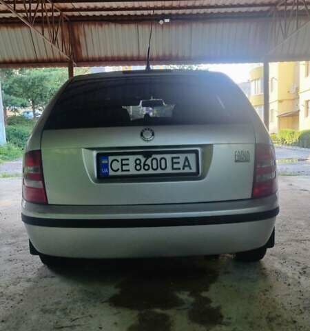 Серый Шкода Фабия, объемом двигателя 1.4 л и пробегом 316 тыс. км за 3800 $, фото 4 на Automoto.ua