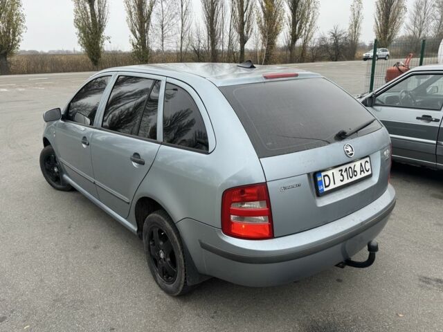 Серый Шкода Фабия, объемом двигателя 1.4 л и пробегом 135 тыс. км за 3100 $, фото 5 на Automoto.ua