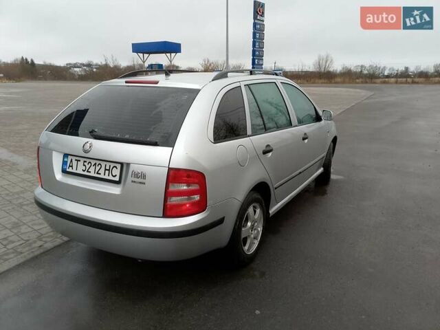 Сірий Шкода Фабія, об'ємом двигуна 1.39 л та пробігом 195 тис. км за 3400 $, фото 2 на Automoto.ua