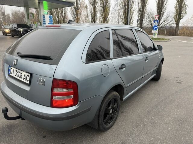 Серый Шкода Фабия, объемом двигателя 1.4 л и пробегом 135 тыс. км за 3100 $, фото 3 на Automoto.ua