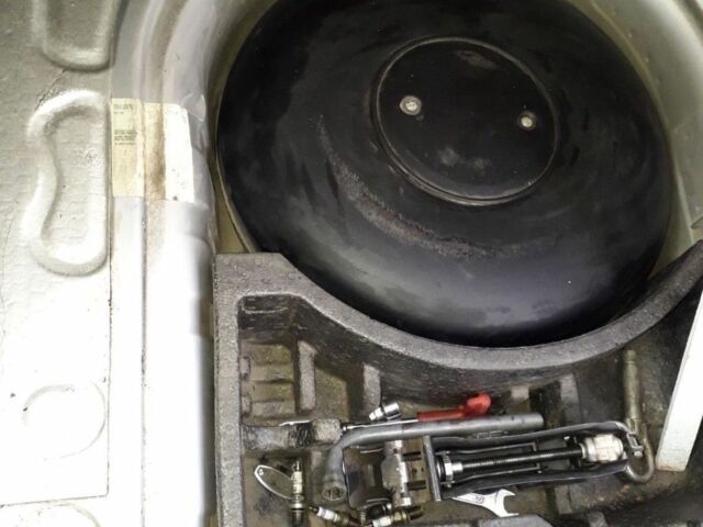 Серый Шкода Фабия, объемом двигателя 1.4 л и пробегом 230 тыс. км за 3000 $, фото 6 на Automoto.ua