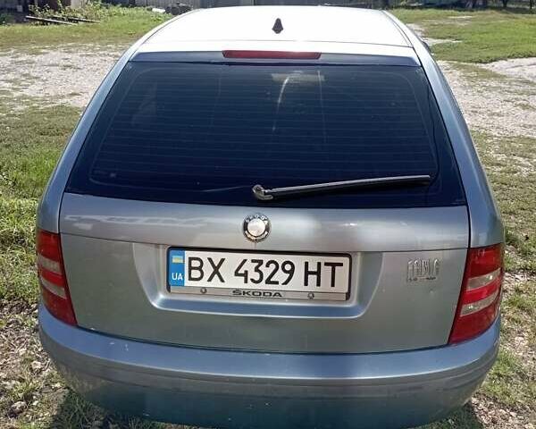 Сірий Шкода Фабія, об'ємом двигуна 1.4 л та пробігом 328 тис. км за 3000 $, фото 3 на Automoto.ua