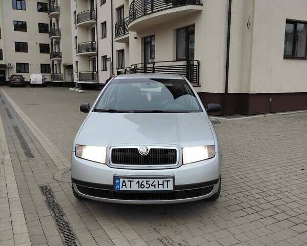 Сірий Шкода Фабія, об'ємом двигуна 1.39 л та пробігом 242 тис. км за 3249 $, фото 10 на Automoto.ua